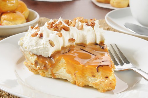 No Bake Caramel Cashew Pie Recipe